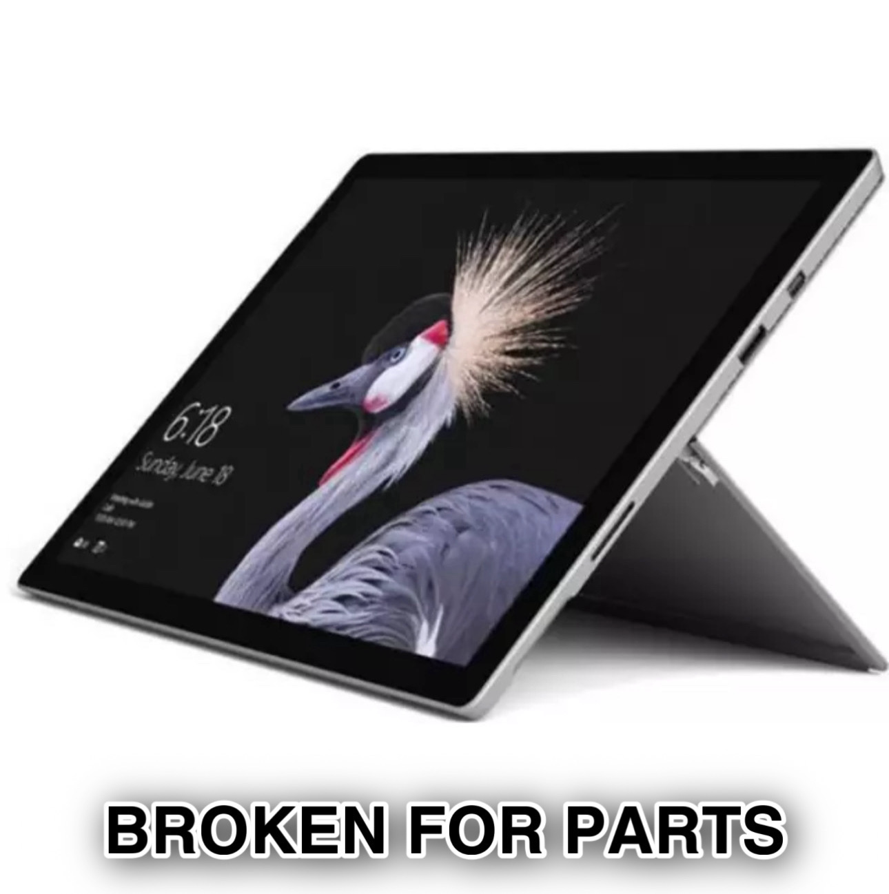 Microsoft surface Pro 3 12.3 Inch Tablet - Intel Core i5 4300U, 4GB RAM, 128GB (Damaged screen) image 0
