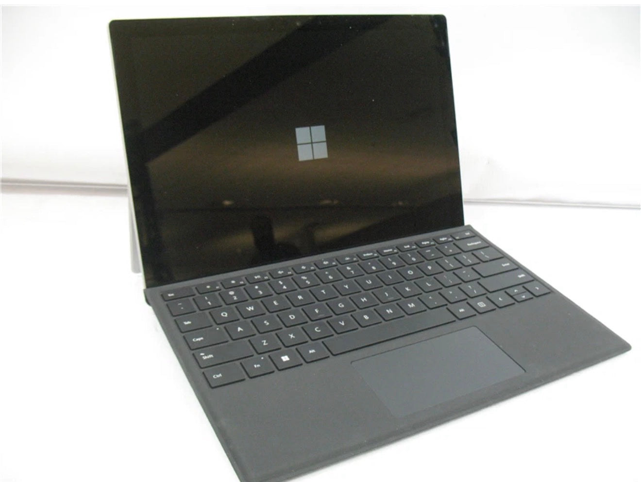 Microsoft Surface Pro 5 LTE Advanced i5-7300/8GB/256GB Tablet (Optional added) image 2