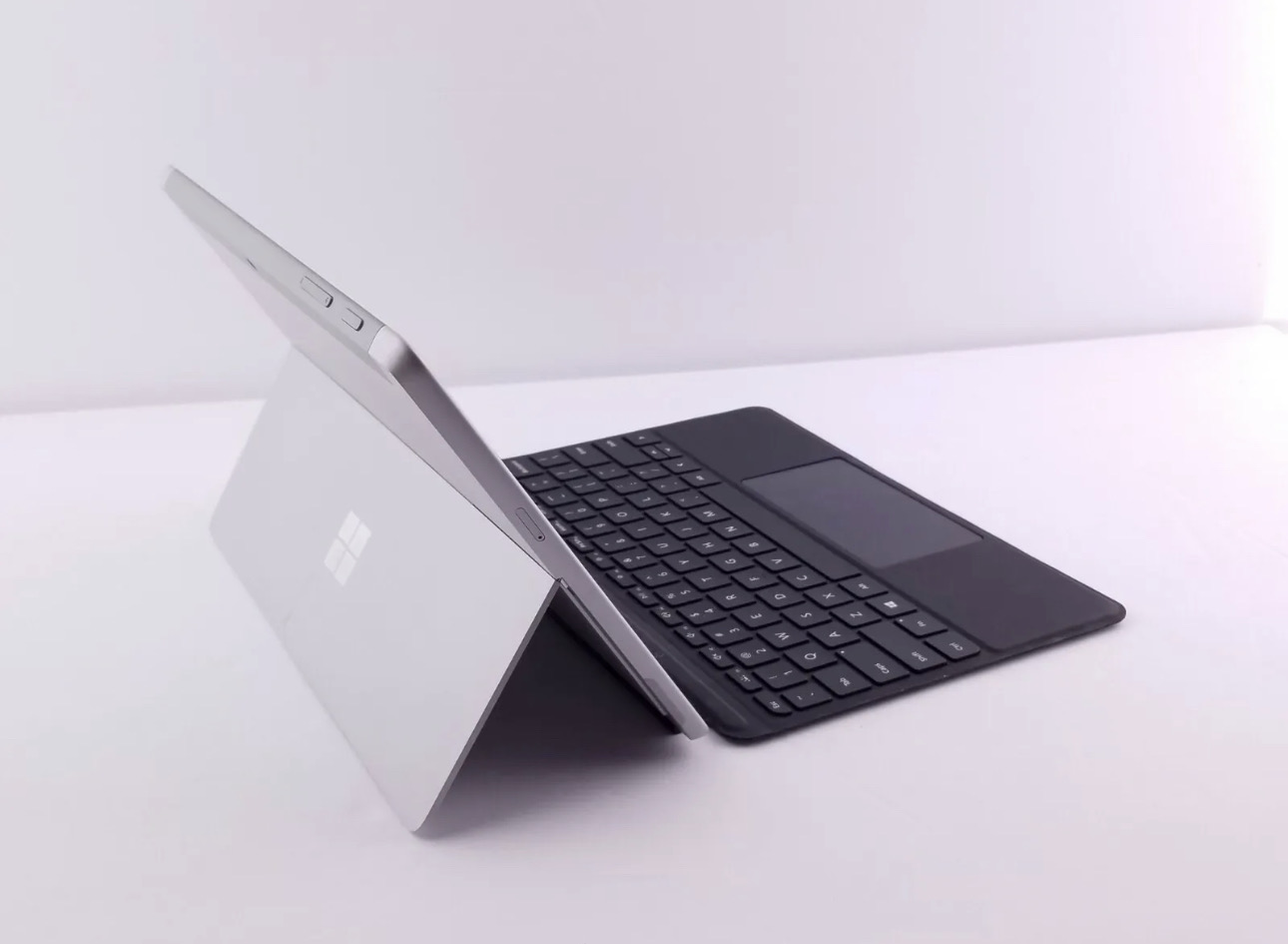 Microsoft Surface Go 2 10.5 inch (64GB, Intel Pentium Gold, 1.70GHz, 4GB) Excellent A+