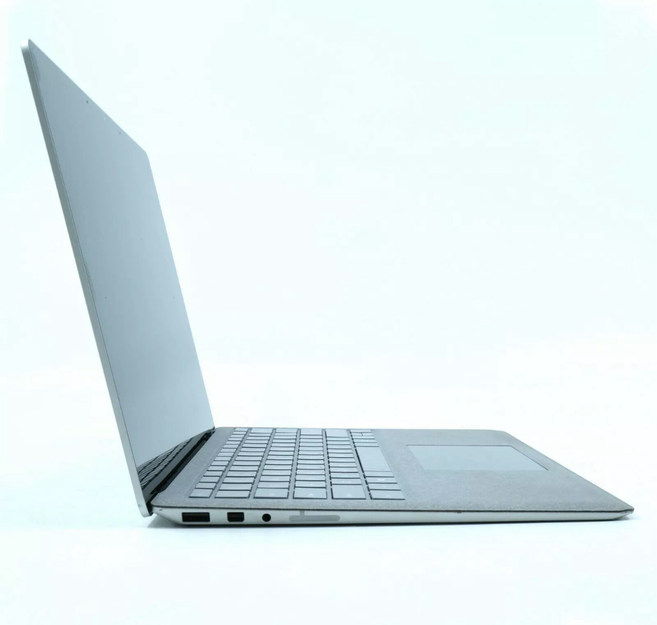 Microsoft Surface Laptop 2 1769 13.5" i7-8650U 1.9GHz 8GB RAM 256GB SSD