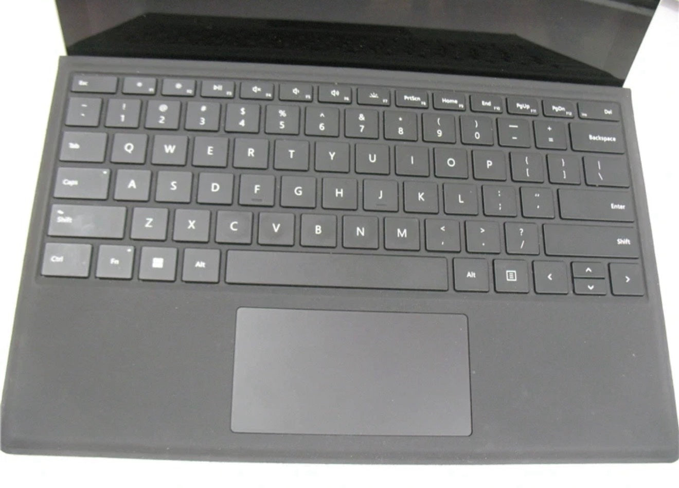 Microsoft Surface Pro 5 12.3 inch Tablet / Laptop - Intel Core i7-7660U, 8GB RAM, 256GB SSD image 1