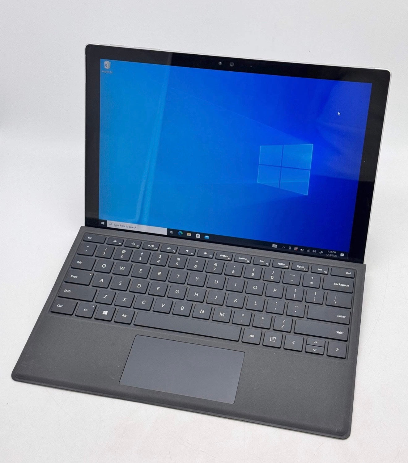 Microsoft Surface Pro 4 1724 i5-6300U 4GB RAM 128GB SSD Silver w/ Keyboard image 0
